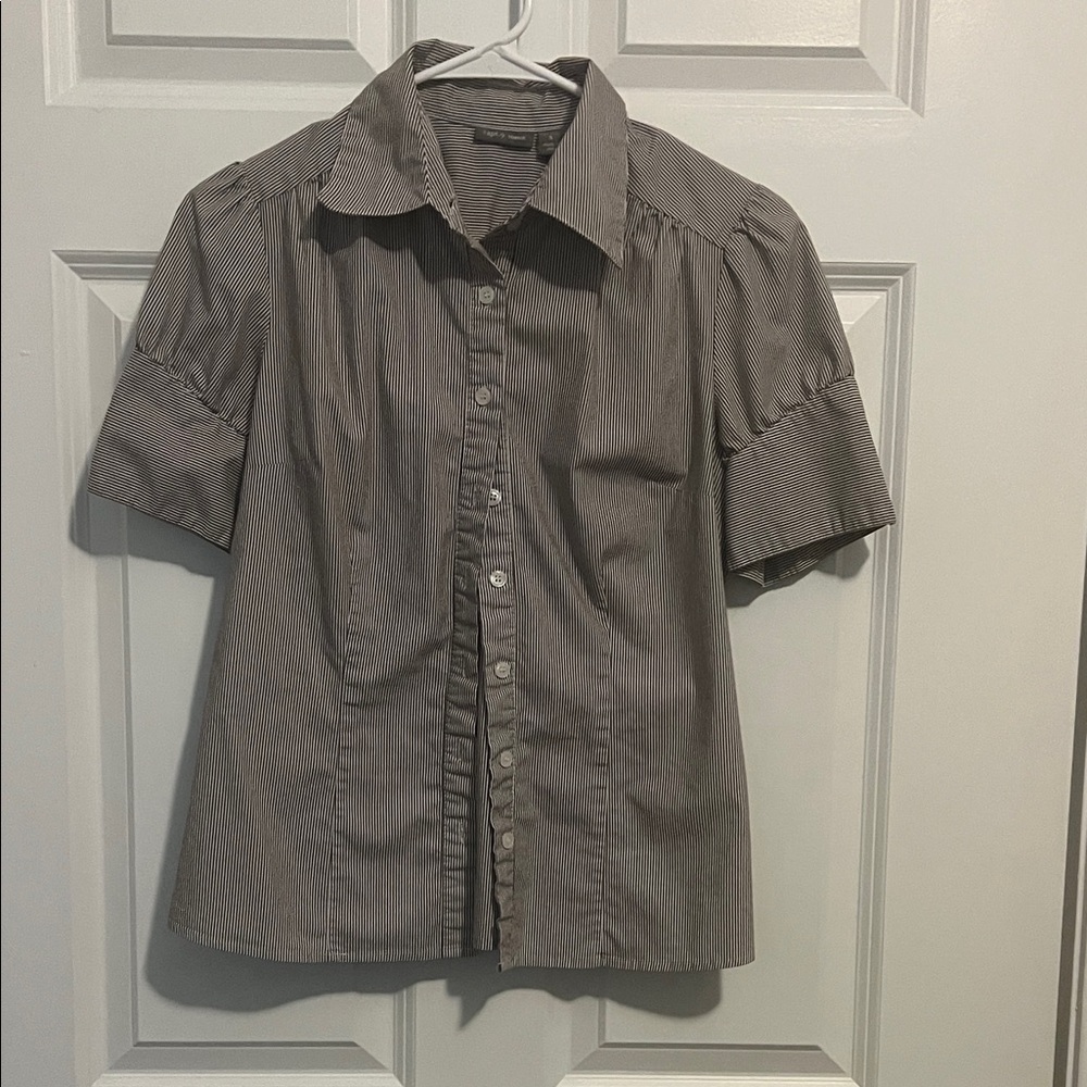 Apt. 9 Gray and White Striped Top Small Ruffles Sleeves